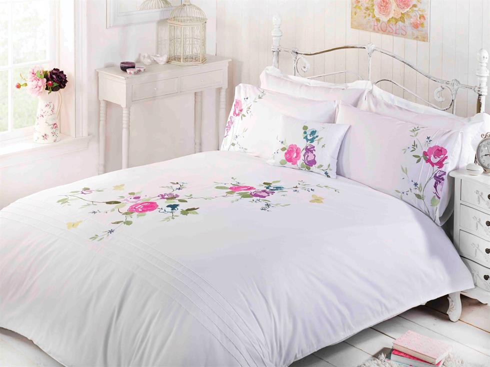 Beautiful bedding clearance